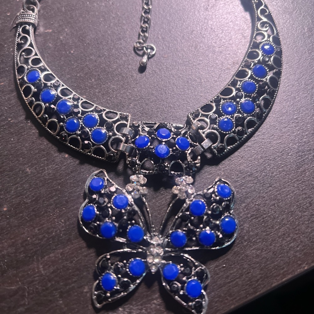 Statement Blue Butterfly Pendant Necklace - Women Jewelry